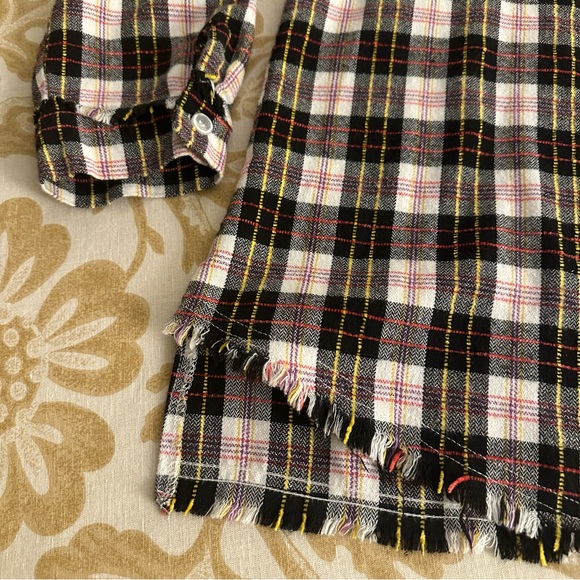 Davi & Dani Fringed Edge Oversized Flannel Shirt - Picture 3 of 11